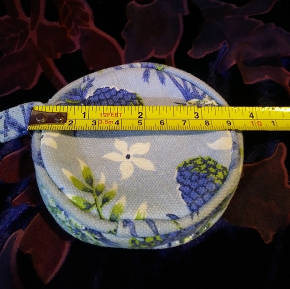 Tropical canvas coin purse 4 inches round - Picture 5 of 5